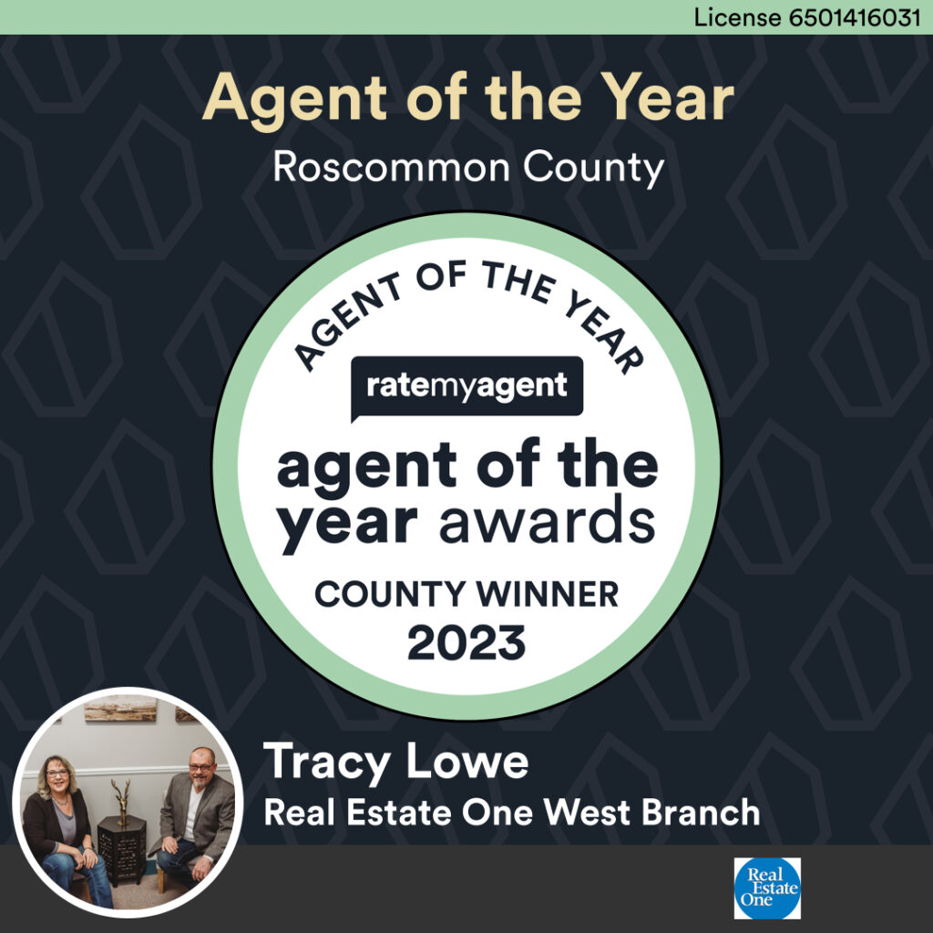 The Team Lowe is honored to accept Agent of The Year Awards and Top 10 State Of Michigan