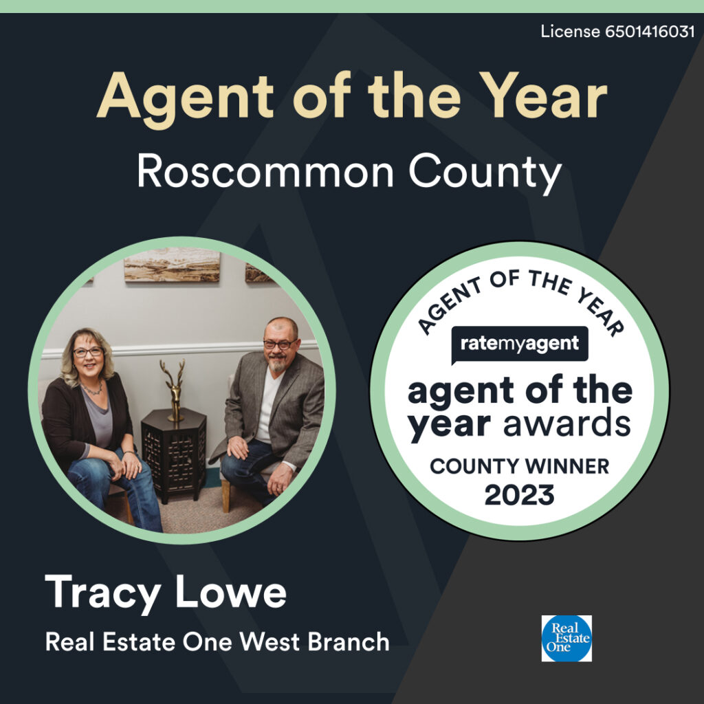 The Team Lowe is honored to accept Agent of The Year Awards and Top 10 State Of Michigan 2023